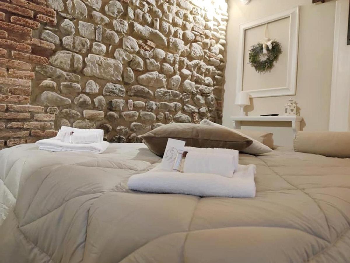 Borgo In Citta Apartment Pistoia Bagian luar foto