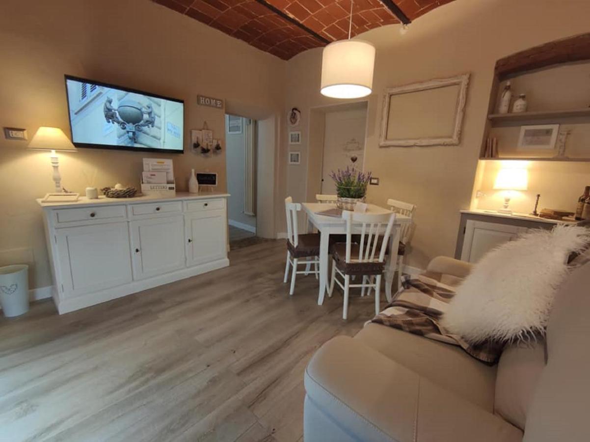 Borgo In Citta Apartment Pistoia Bagian luar foto
